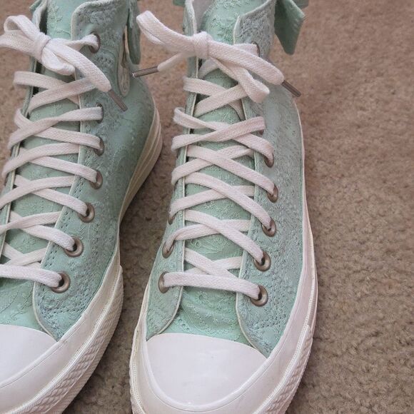 Converse Chuck 70 Bow Green Sticky Aloe Embroidered Floral Size 10 Womens - Picture 2 of 9